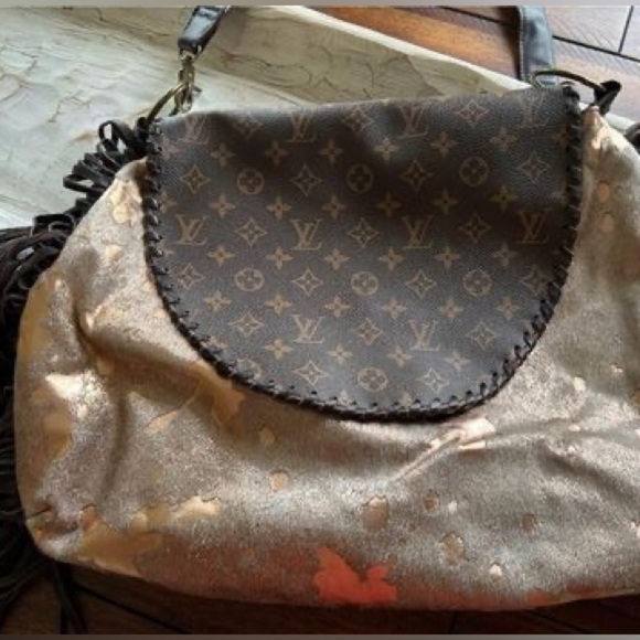 Up cycled LV with gold acid washed cowhide. Lightly used. - Picture 5 of 5